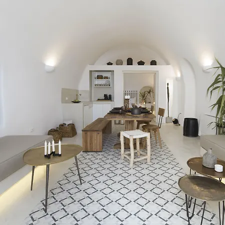 فيلة White & Co. La Torre *