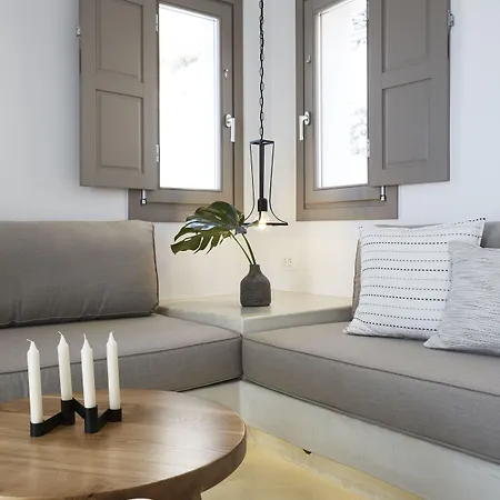 فيلة White & Co. La Torre *