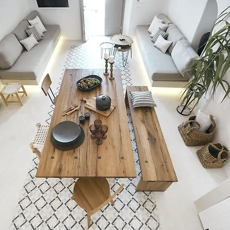 White & Co. La Torre Willa *