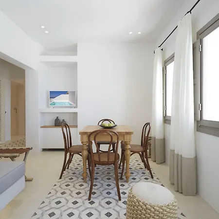 White & Co. La Torre * Pýrgos