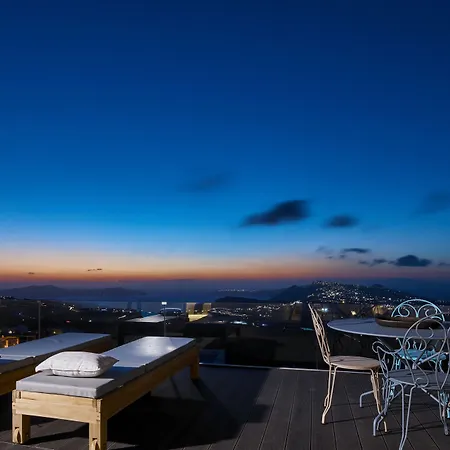 Willa White & Co. La Torre Pýrgos