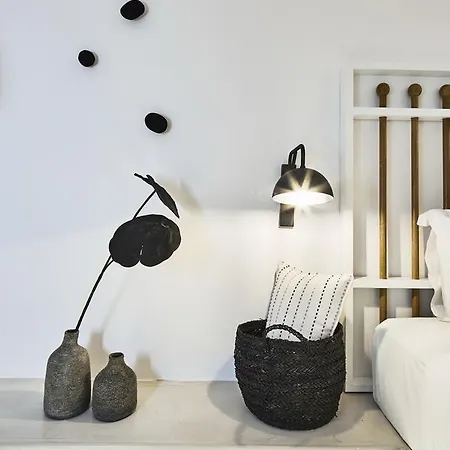 White & Co. La Torre וילה Pýrgos