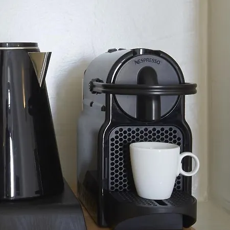 Willa White & Co. La Torre *