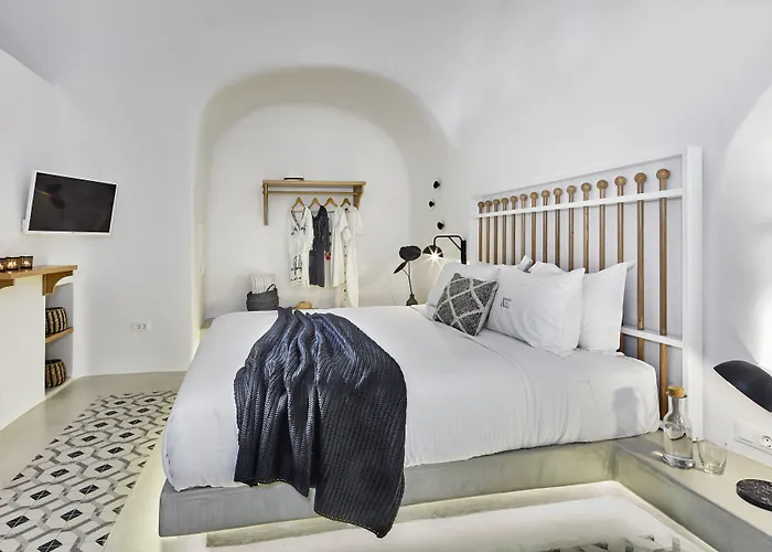 White & Co. La Torre