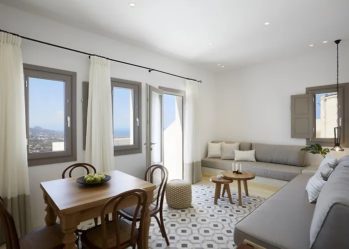 White & Co. La Torre Villa