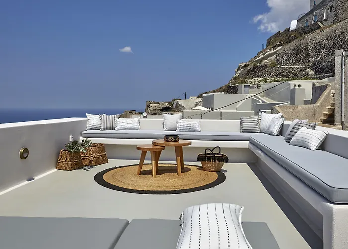 White & Co. La Torre Villa Pyrgos Kallistis