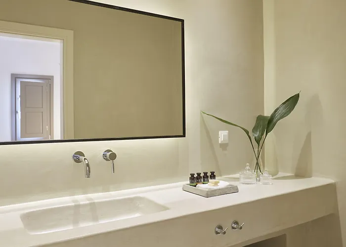 White & Co. La Torre Villa Pýrgos