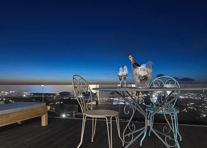 White & Co. La Torre *