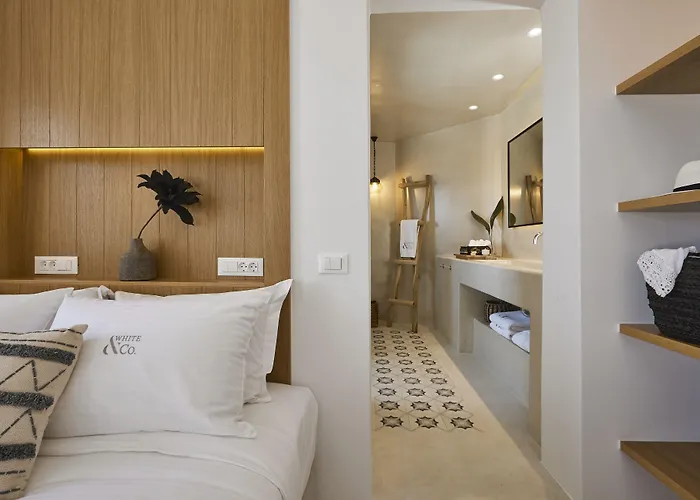 White & Co. La Torre *