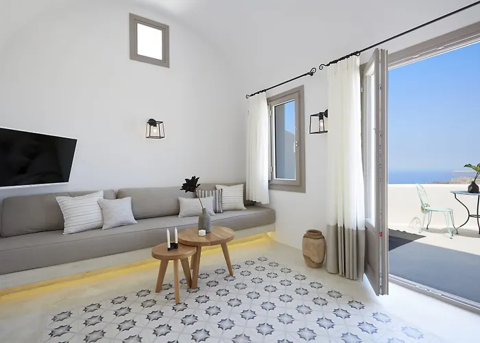 White & Co. La Torre * Pýrgos