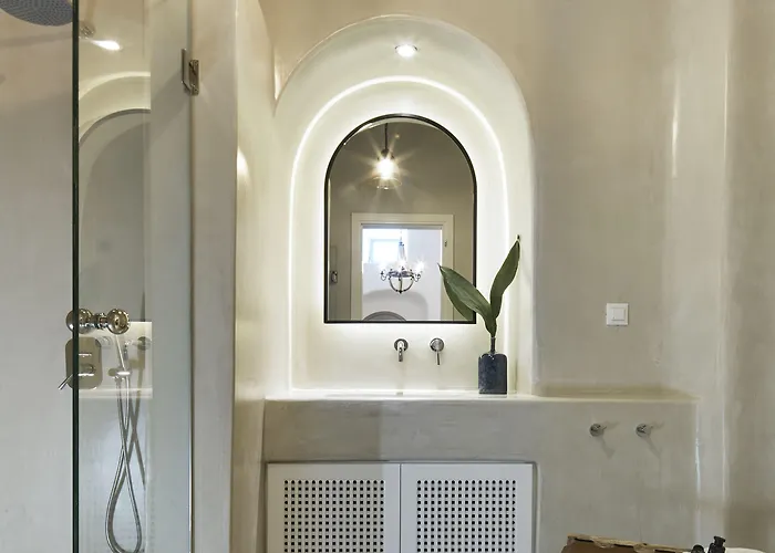 White & Co. La Torre Villa