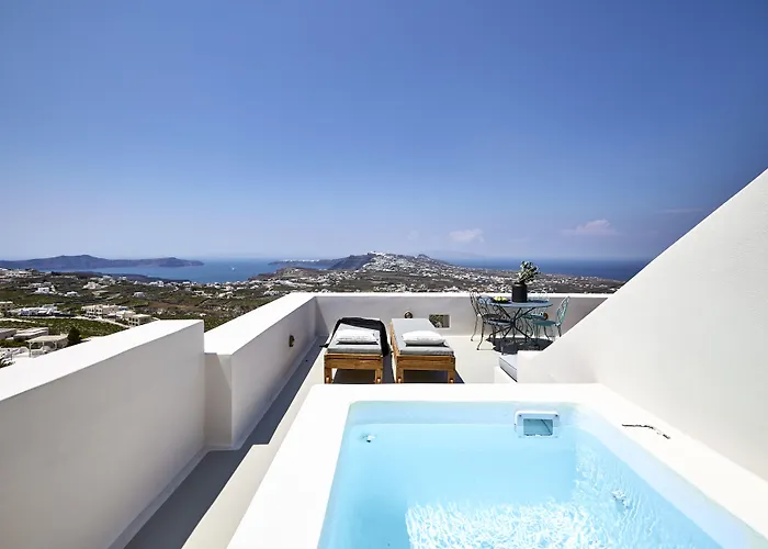 White & Co. La Torre Villa *